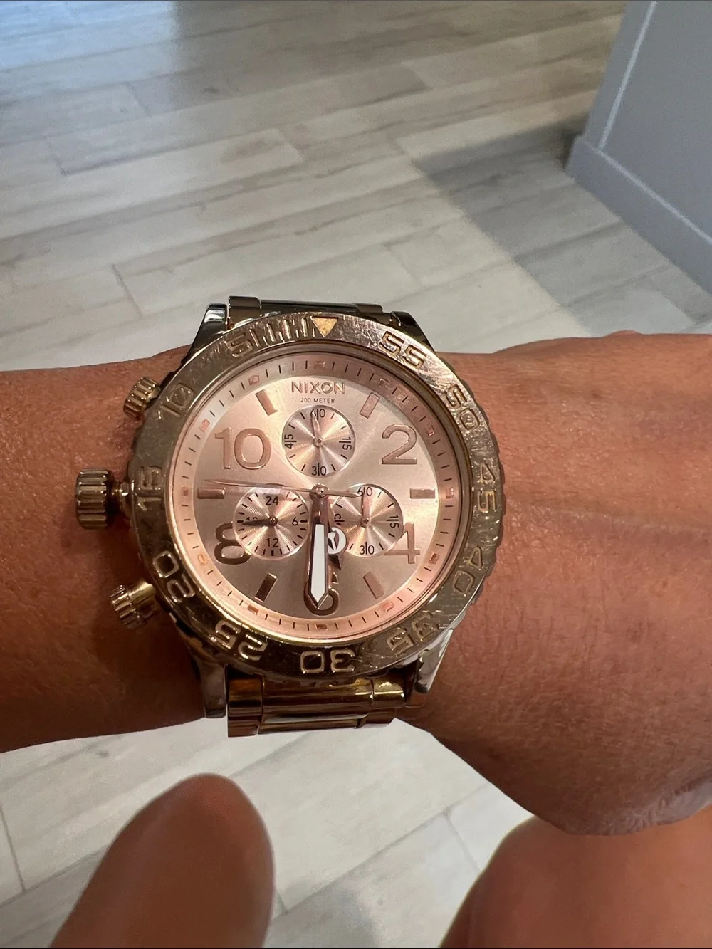 Women’s Rose Gold NIXON WATCH